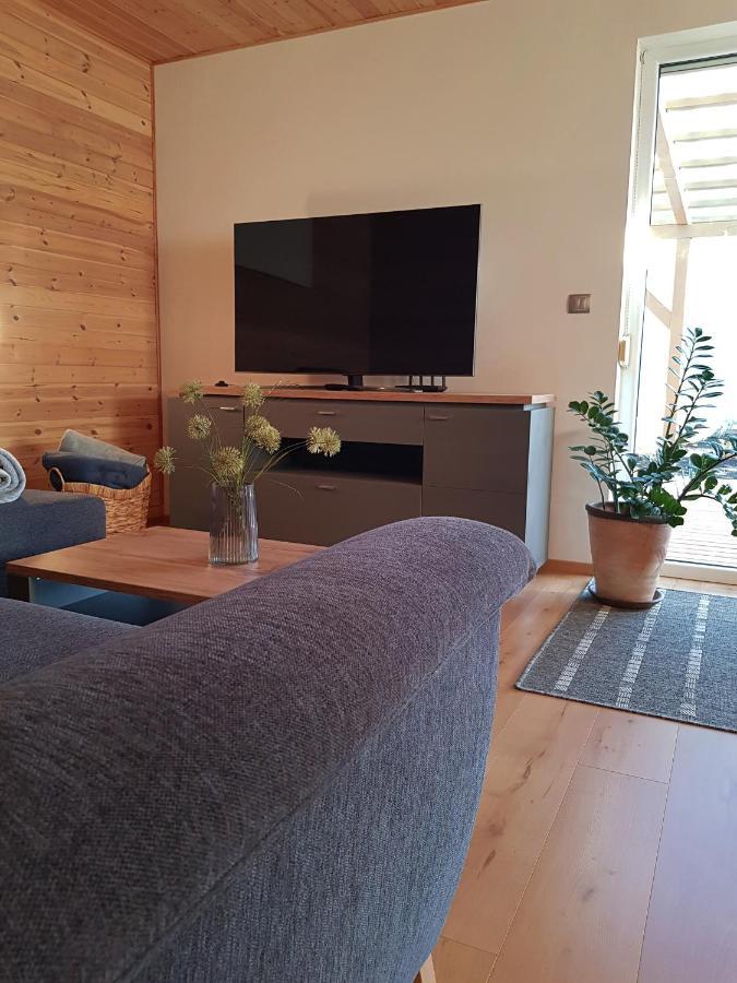 Holiday Home Znojmo W/ Wellness & Wine Exterior foto