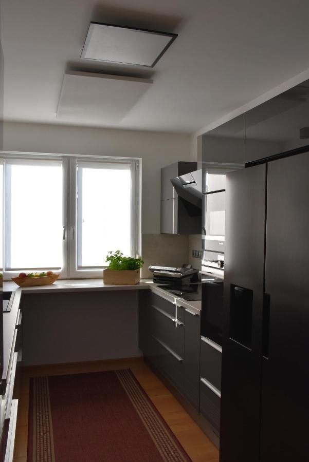 Holiday Home Znojmo W/ Wellness & Wine Exterior foto