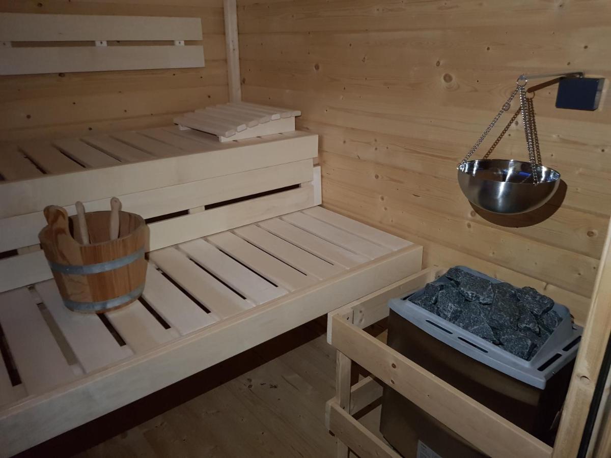 Holiday Home Znojmo W/ Wellness & Wine Exterior foto